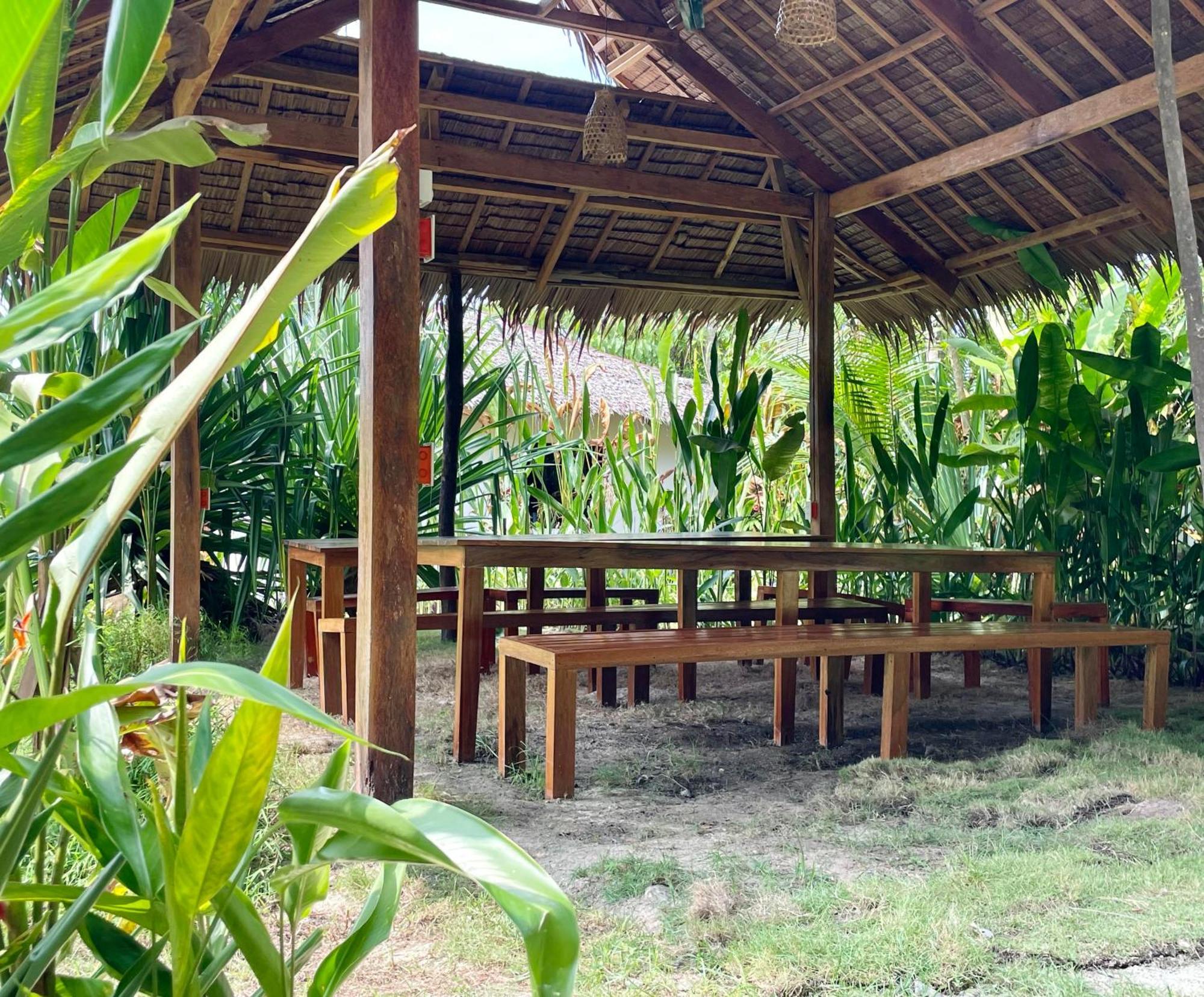 Siargao Sunflower Suites General Luna  Eksteriør bilde