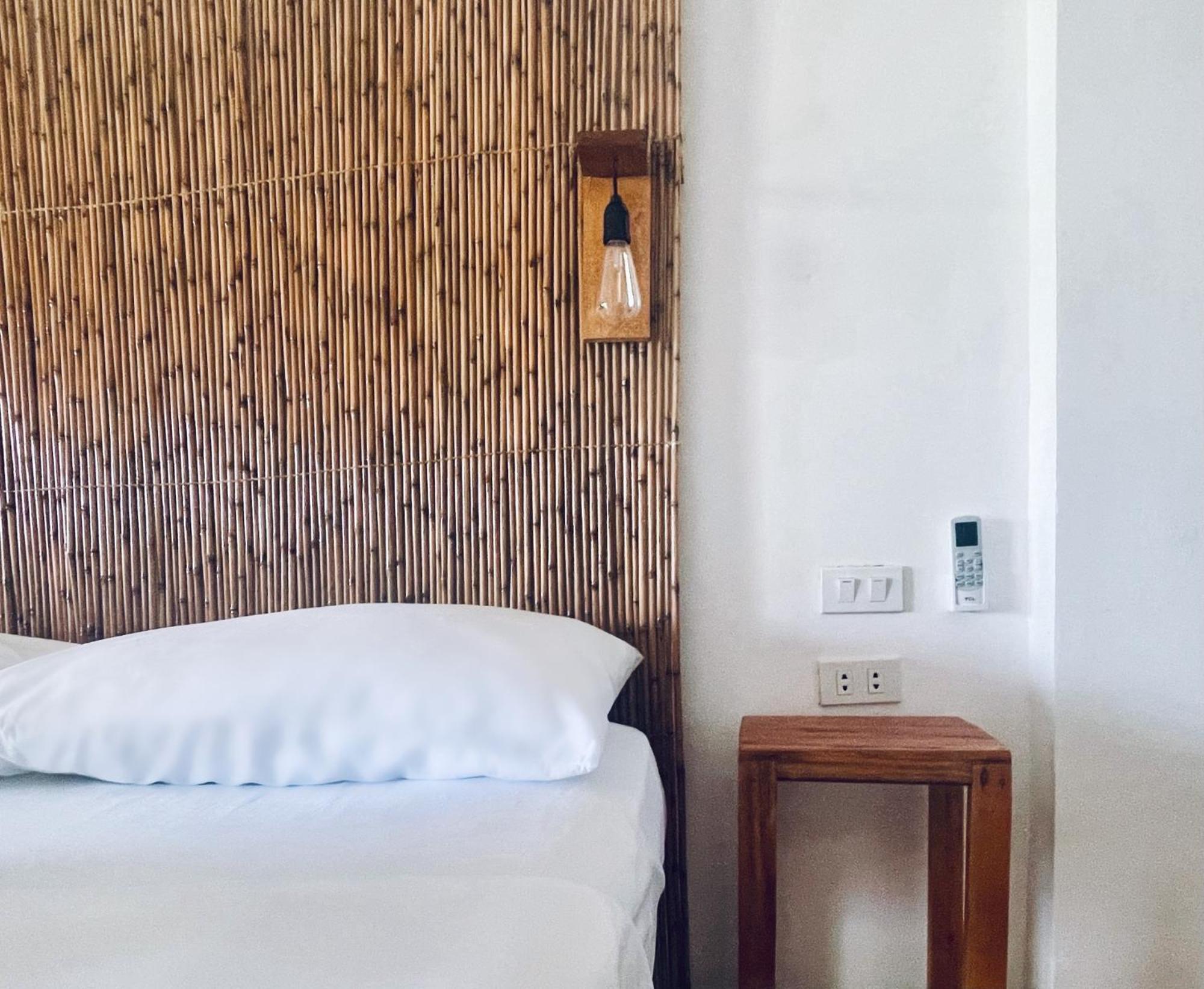 Siargao Sunflower Suites General Luna  Eksteriør bilde