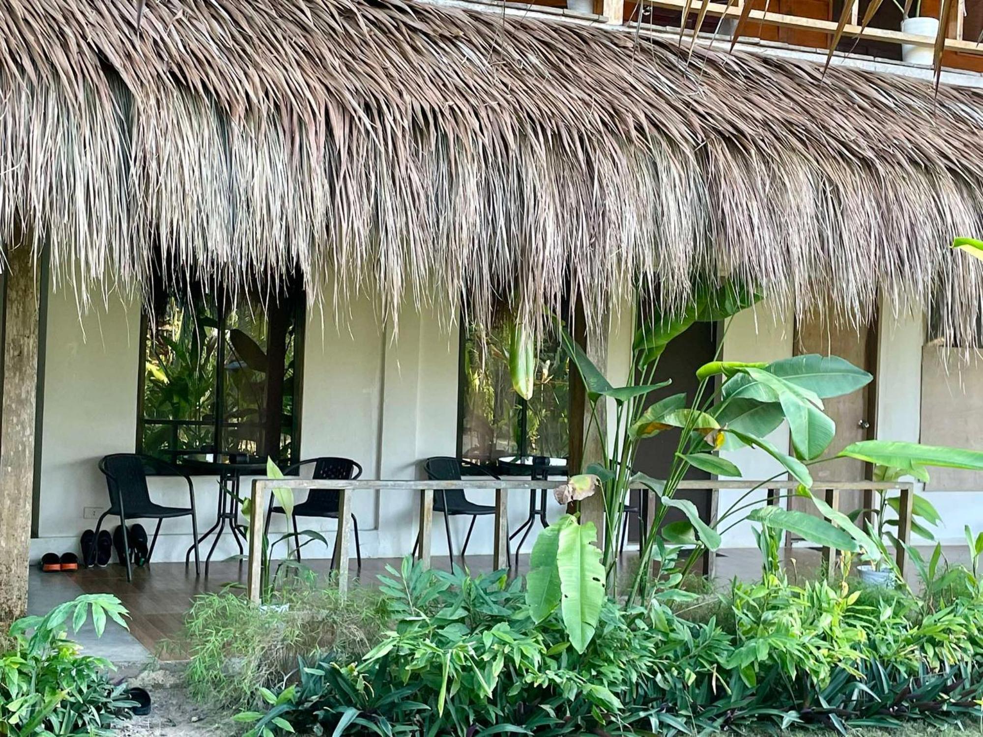 Siargao Sunflower Suites General Luna  Eksteriør bilde